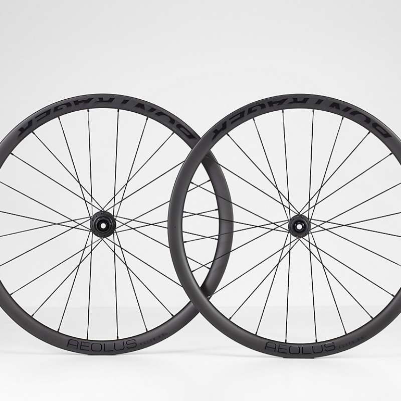 新品 BONTRAGER AEOLUS PRO 51 TLR 前後 Bontrager Aeolus Pro 51 TLR Disc Road Wheel - Trek Bikes (SG)