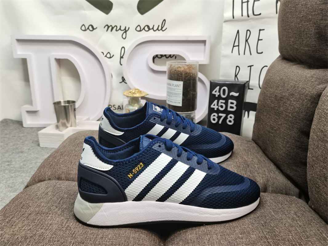 Jual Adidas Men Sports Outdoor Activities Running Shoes Aq16 43