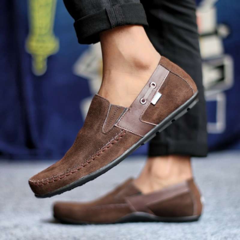 Sepatu Slip On Pria Kulit Suede Cevany Asta Original Slop Casual Cokelat 39