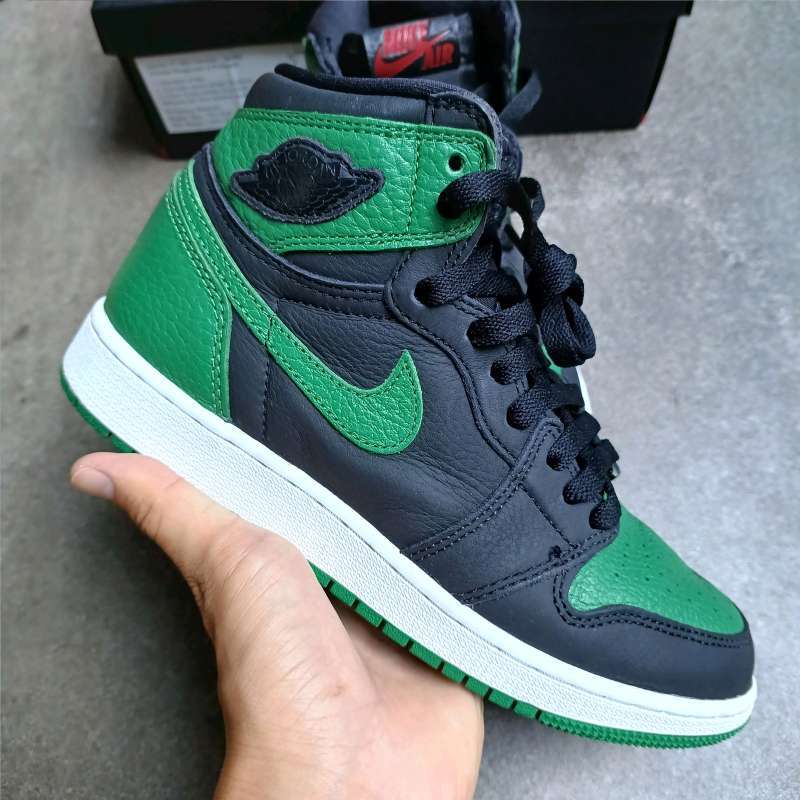 Air Jordan Retro High Pine Green Black (GS) || lucky green