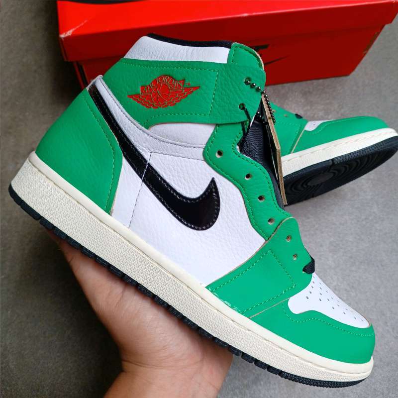 Air Jordan Retro High Lucky Green (W)