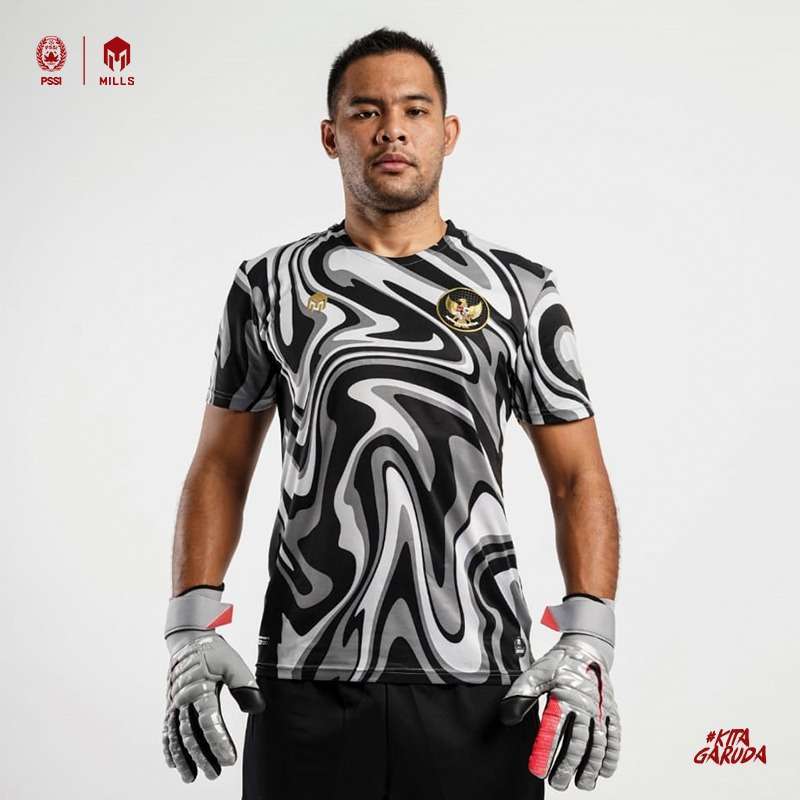 Promo MILLS Timnas Indonesia Home Jersey Keeper Player Issue 1020GR Charcoal di Seller MILLS OFFICIAL STORE - Kota Jakarta Barat, DKI Jakarta | Blibli