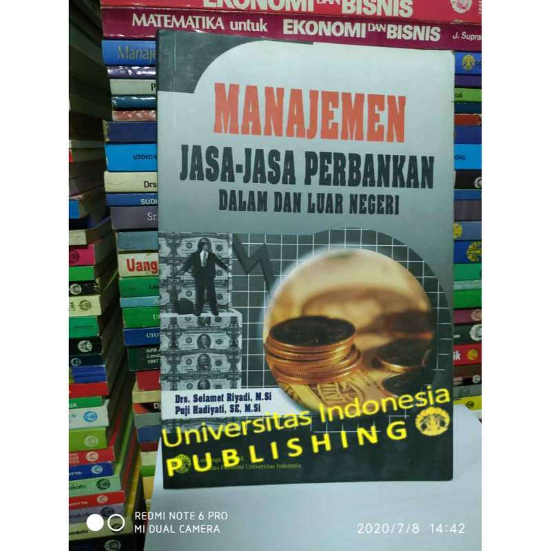 Manajemen Jasa-jasa Perbankan Dalam dan Luar Negeri
