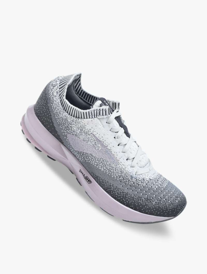 Jual Brooks LEVITATE 2 Women s Running Shoes Grey Grey Rose