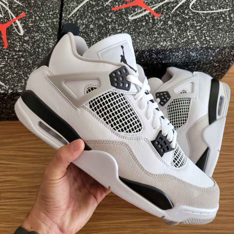 Air jordan hotsell 4 retro harga