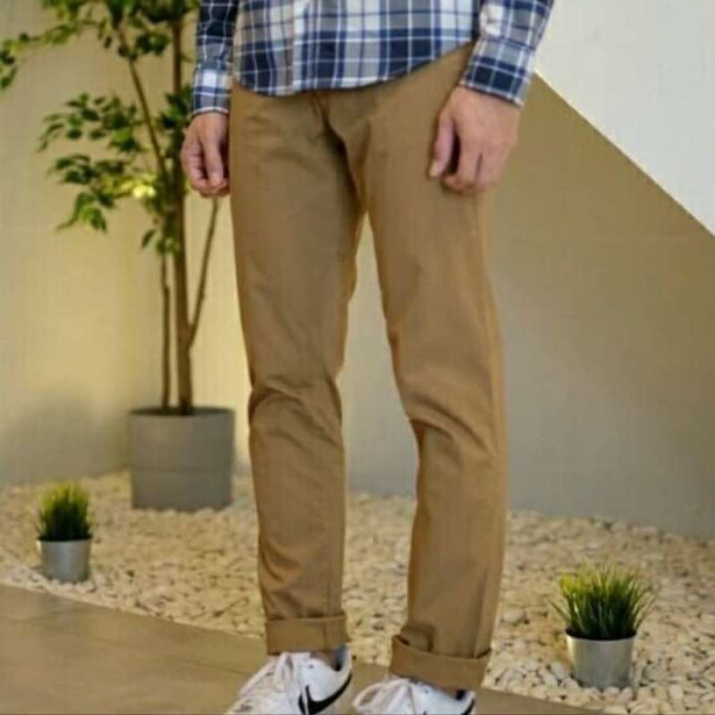 Promo Celana Panjang Gap Pria Slim Fit Stretch Chino Pants Brown
