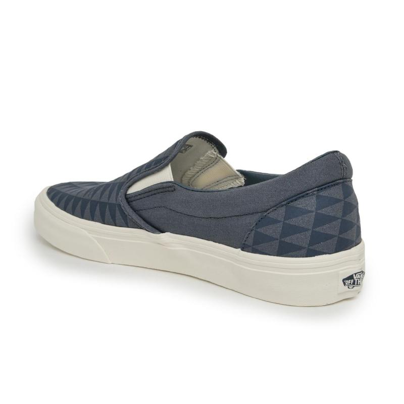 vans pilgrim slip on