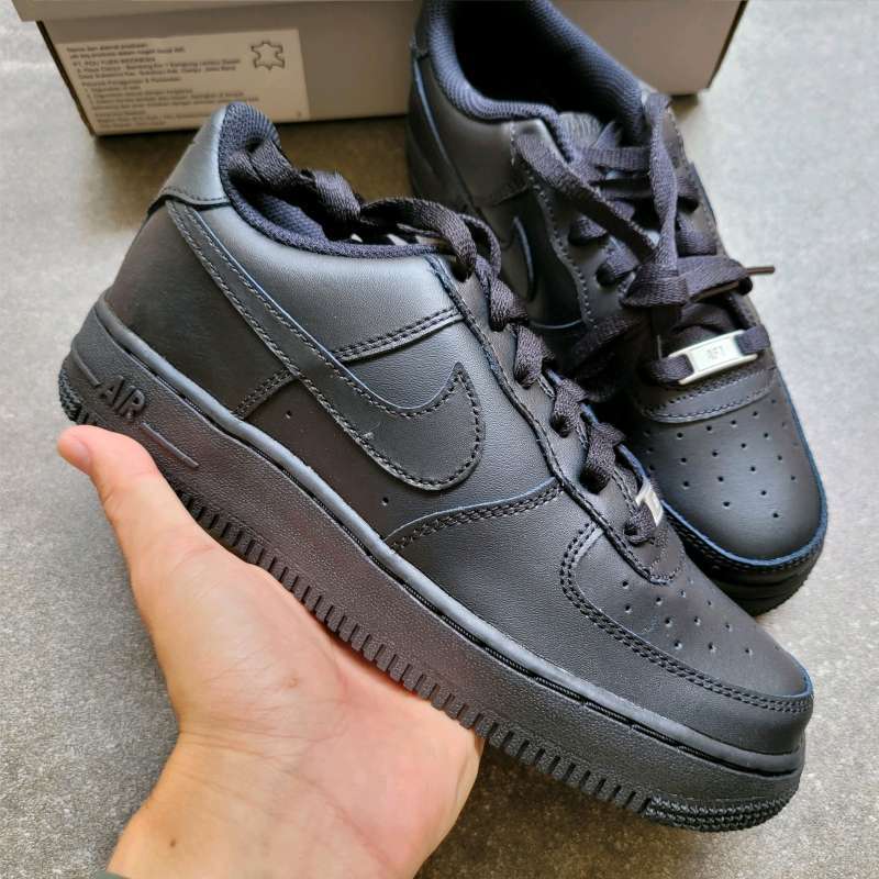 Sepatu Nike All Black Air Force Size Sepatu Sneakers Nike Sf Air