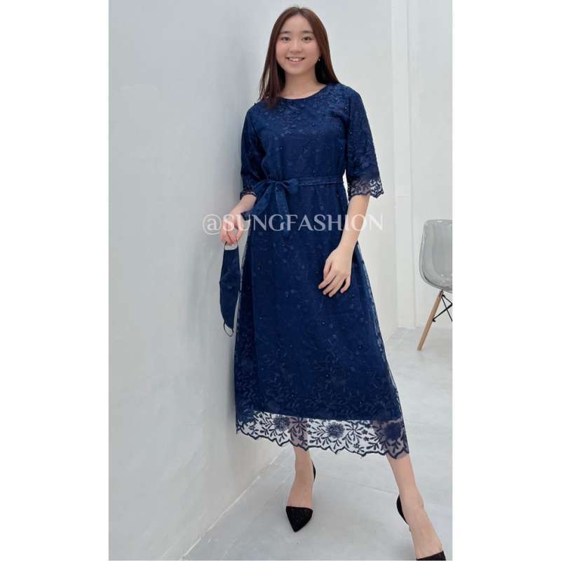 Gaun shopping sale