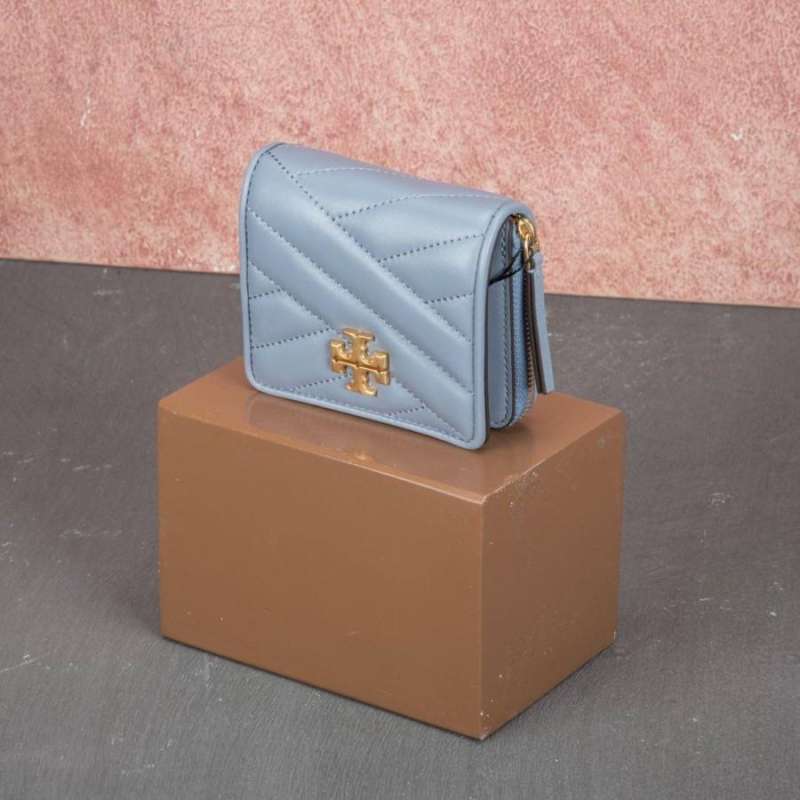 Jual Tory burch kira folding wallet powder blue di Seller