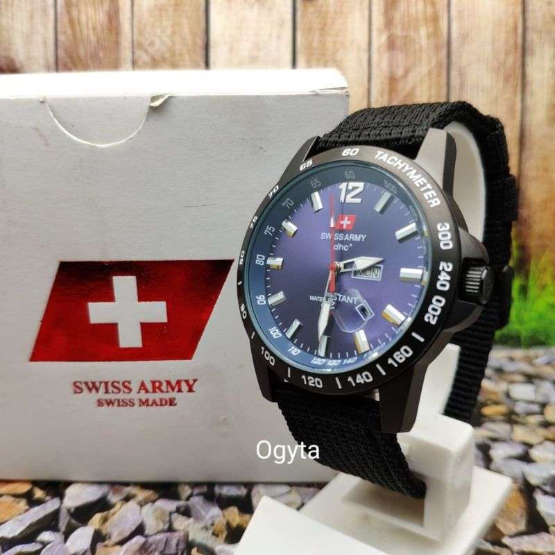 Swiss army outlet 10 atm