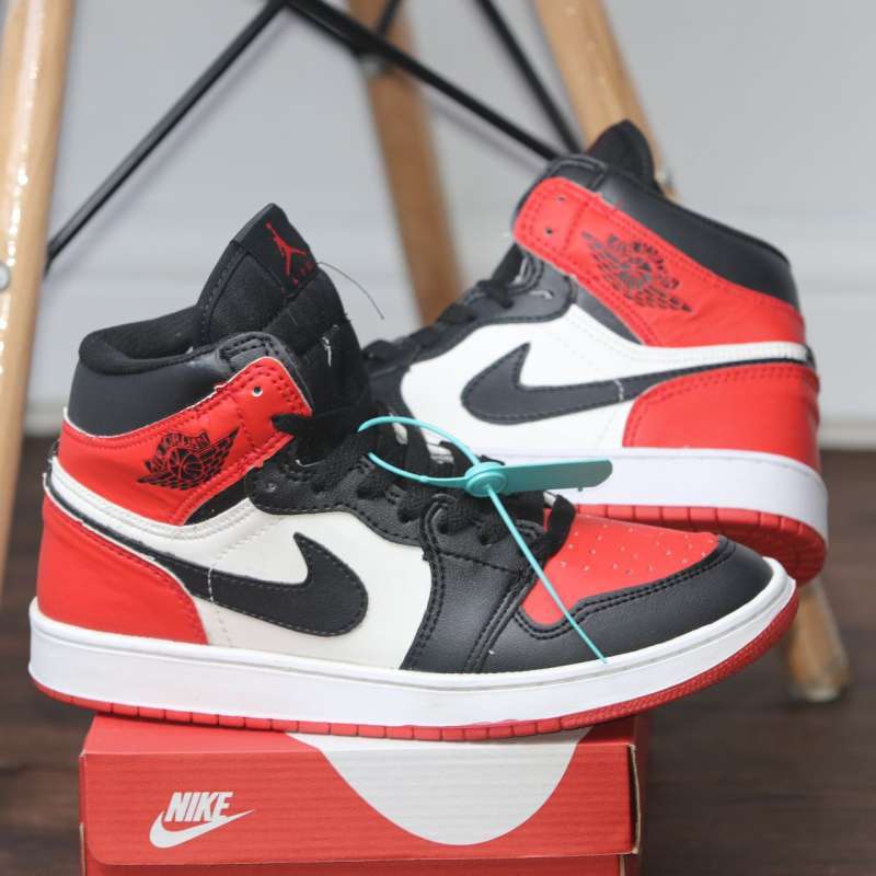 jordan retro bred toe