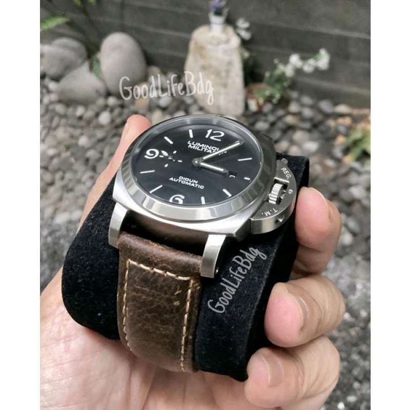 Panerai homage top