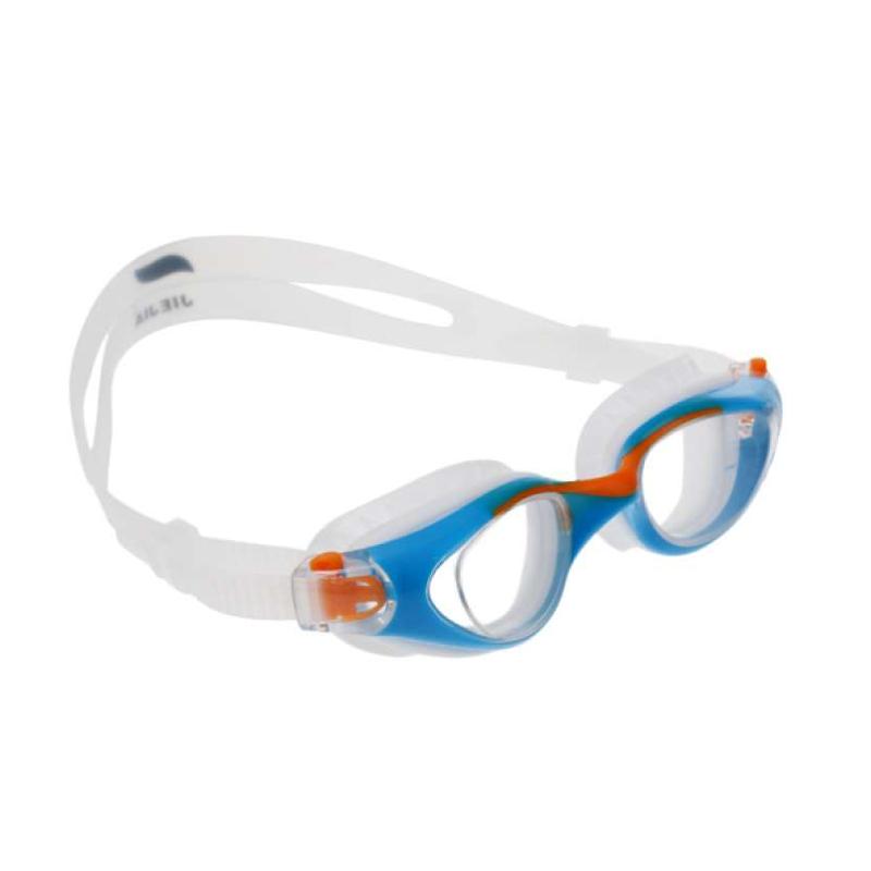 swimming with glasses