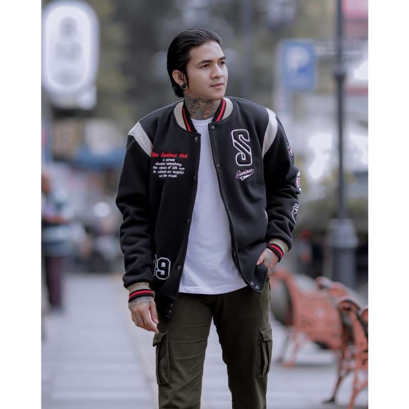 Jual Jaket Baseball Varsity Pria Wanita Varsity Jacket Vintage Genious Major Vst major 02 L Di Seller Hootd.id Cipedak Kota Jakarta Selatan Blibli