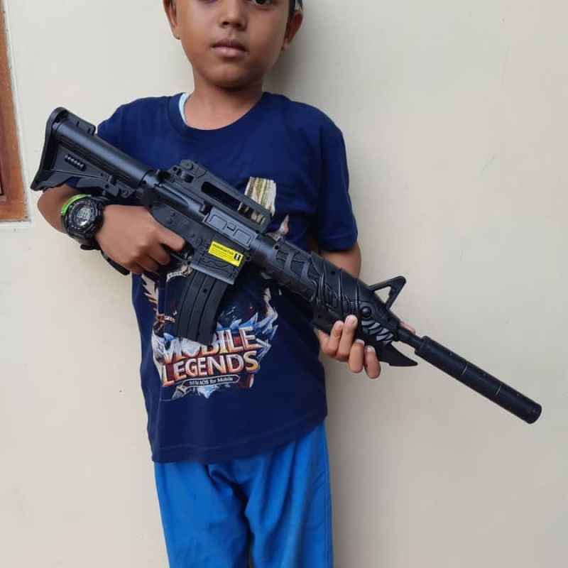 Jual Mainan Senapan Spring M4 Cobra Tembak Tembakan Airsoft Gun M4 2 Anak Online Desember 2020 Blibli