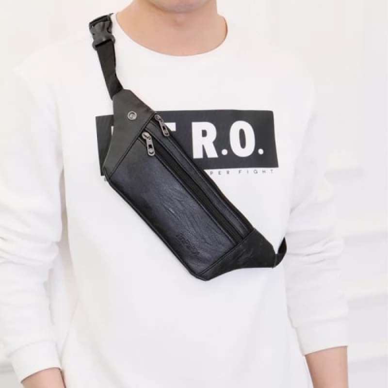 Harga waist bag prada clearance