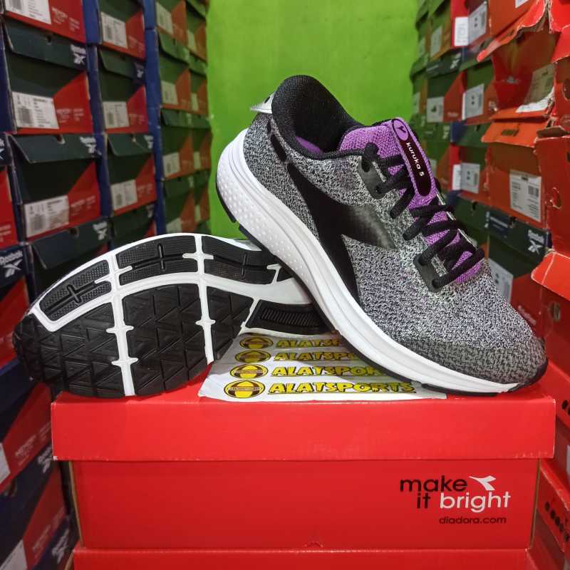 Diadora kuruka shop