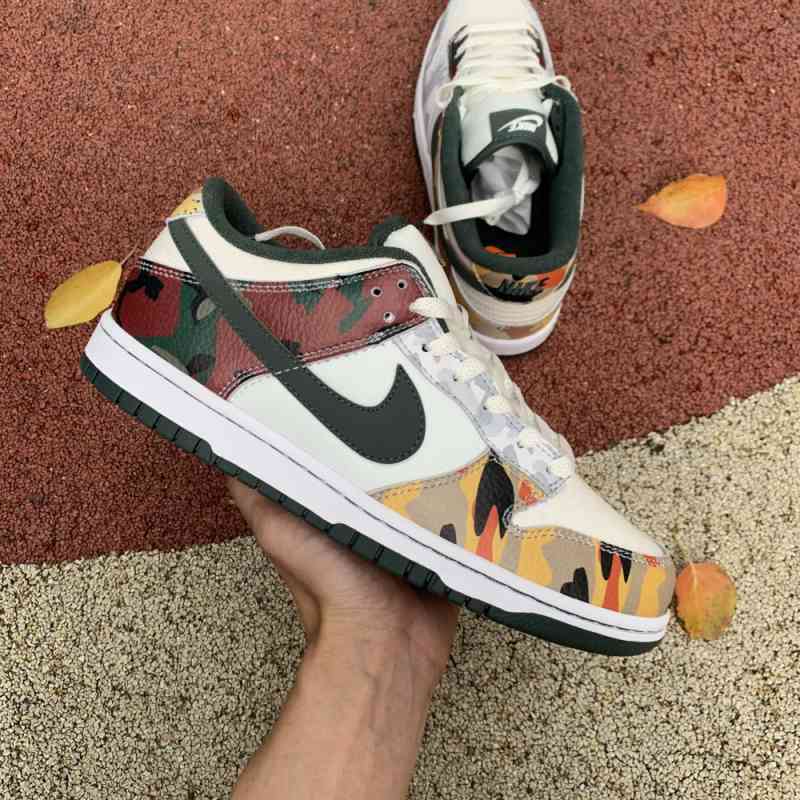 Jual Nike Sb Dunk Low Oreo Sneakers 