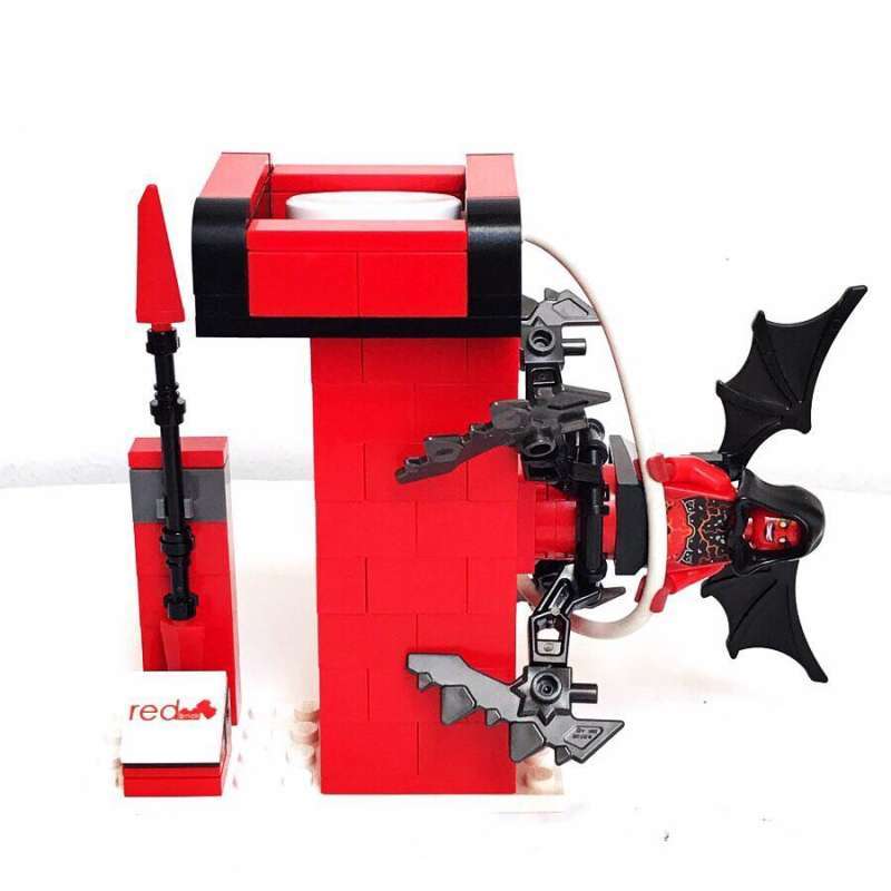 LEGO Ultimate Lavaria Apple Watch Charging Stand