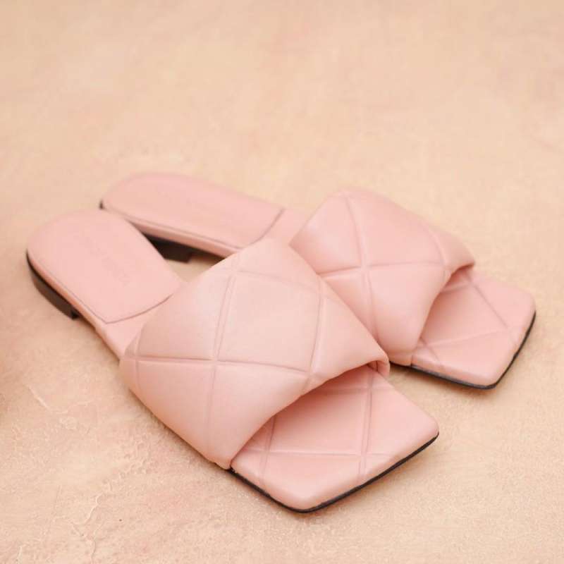 Jual Sandal Bottega Model Terbaru Kekinian Harga Diskon