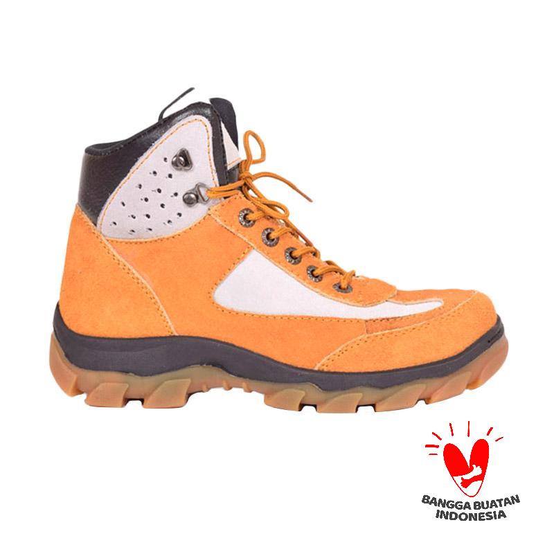 Azcost Trekking Safety Sepatu Boots Pria - Tan