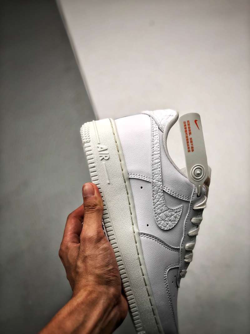 Promo p NIKE AIR Force 1 07 LX White Onyx Bling LF Air Force One Low Top  Diamond Beeping CZ8101- 35.5-45 - 37 di Seller Cai Wu Official Store -  Indonesia | Blibli