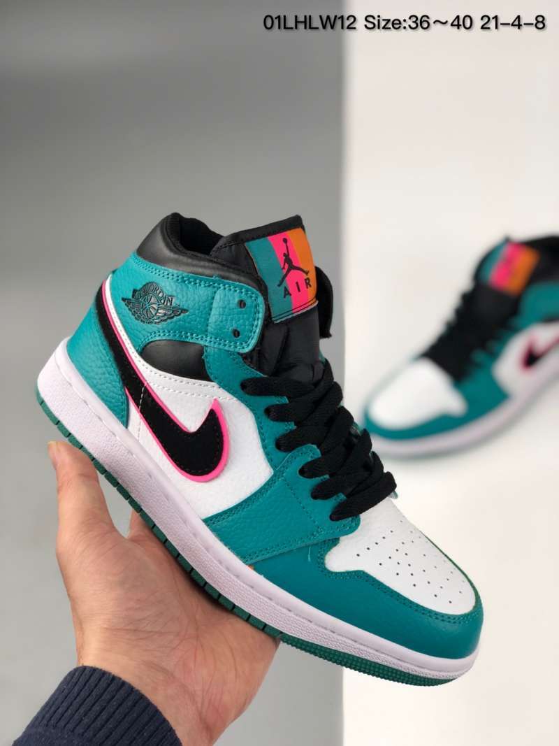 Promo NIKE AIR JORDAN 1 Retro Mid White 