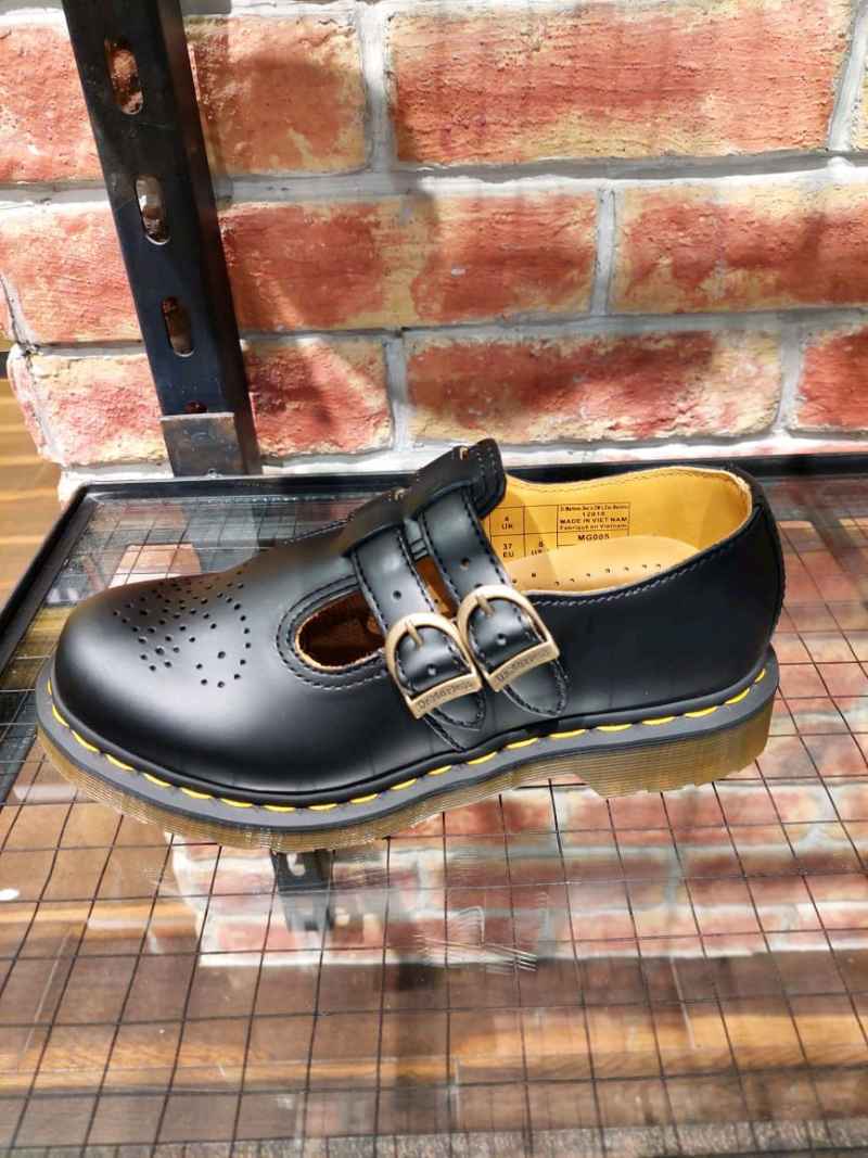 Dr martens top 41 00