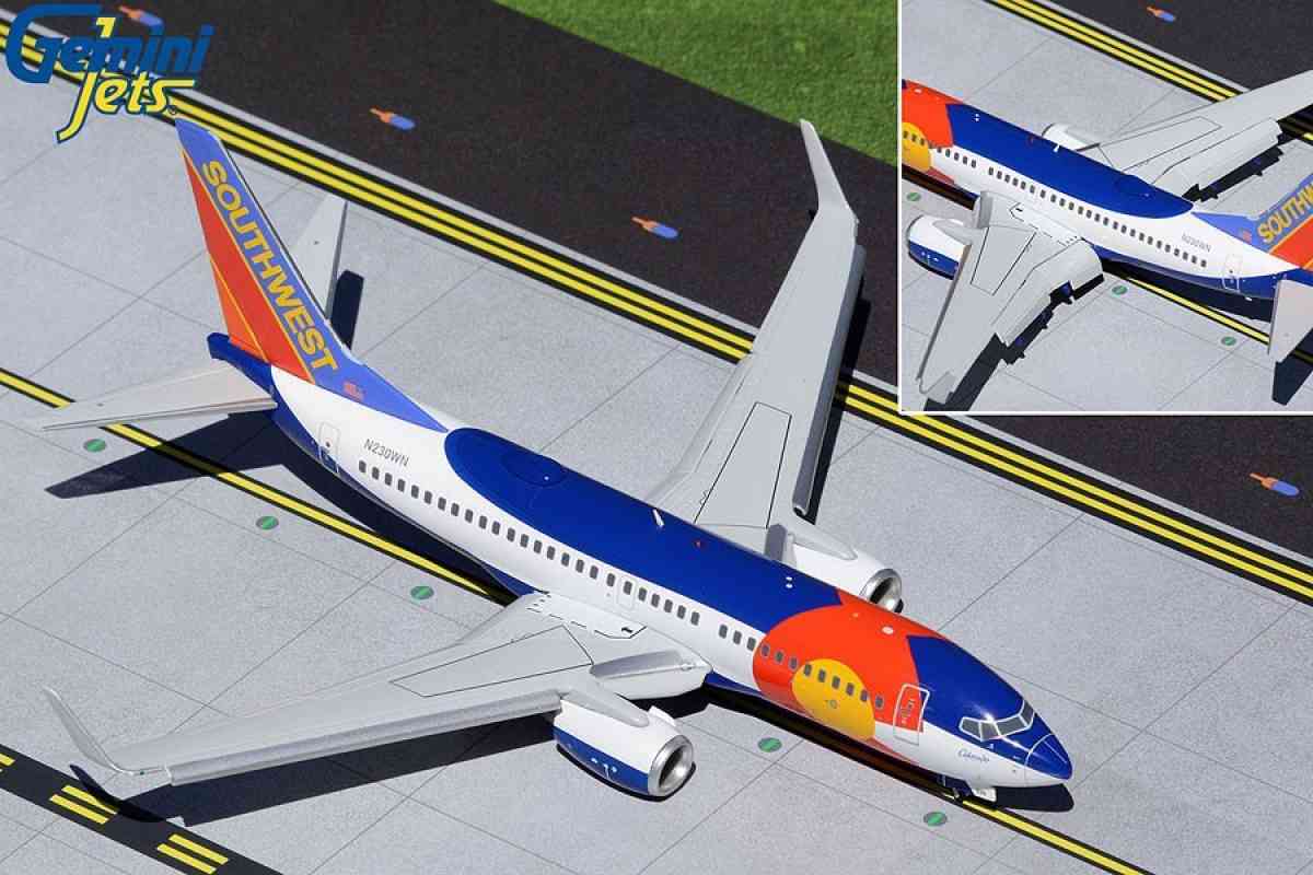 Gemini Jets Southwest Airlines B737-700 N230WN Colorado One Flaps Down 1/200 Scale