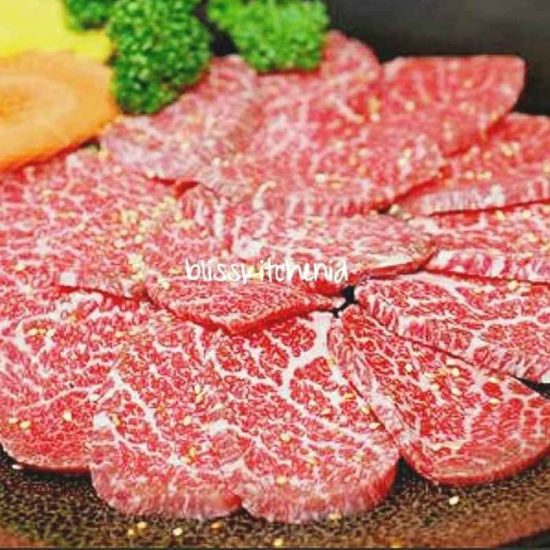 Bliss Kitchen Japanese Wagyu Beef Filet Mignon A5 Tenderloin A5 A4 Sliced 250 Gr Terbaru Agustus 2021 Harga Murah Kualitas Terjamin Blibli