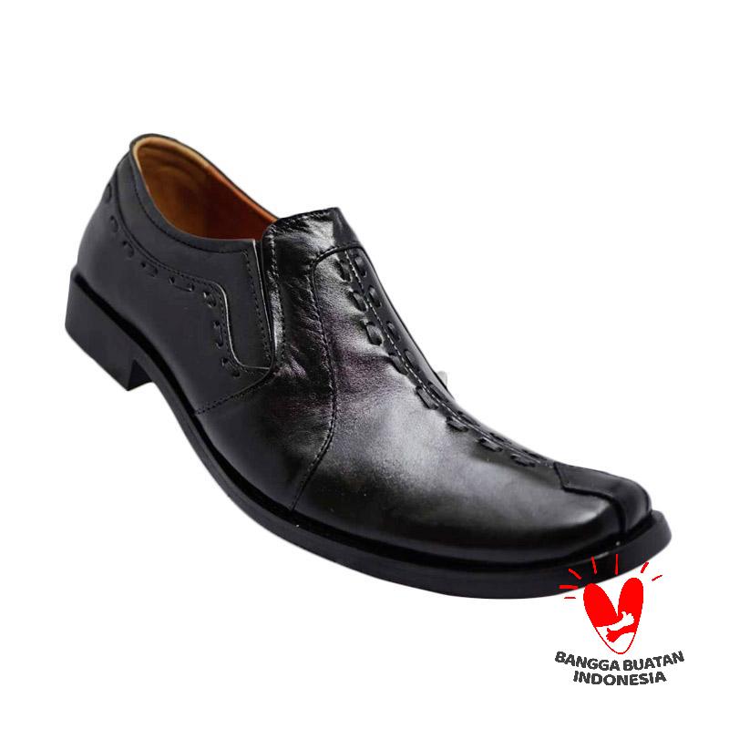 Dr.Faris Footwear 1131 Pantofel Sepatu Pria