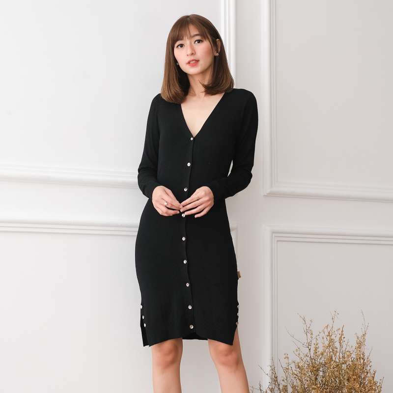 Dress dengan cardigan top
