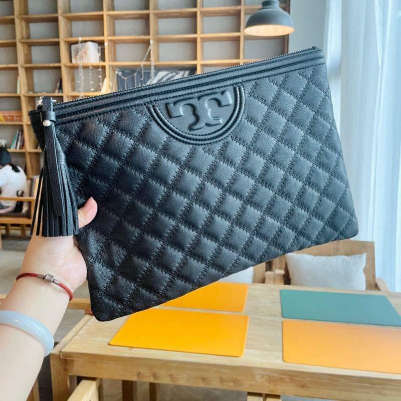 Tory burch fleming distressed cheap