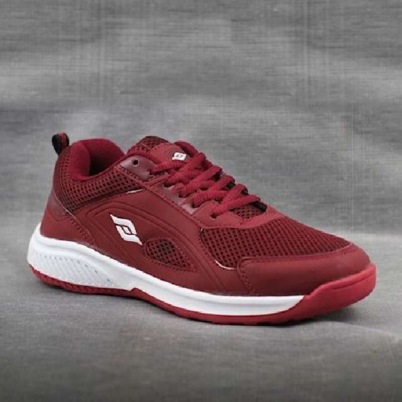 Sepatu sport on sale running pria