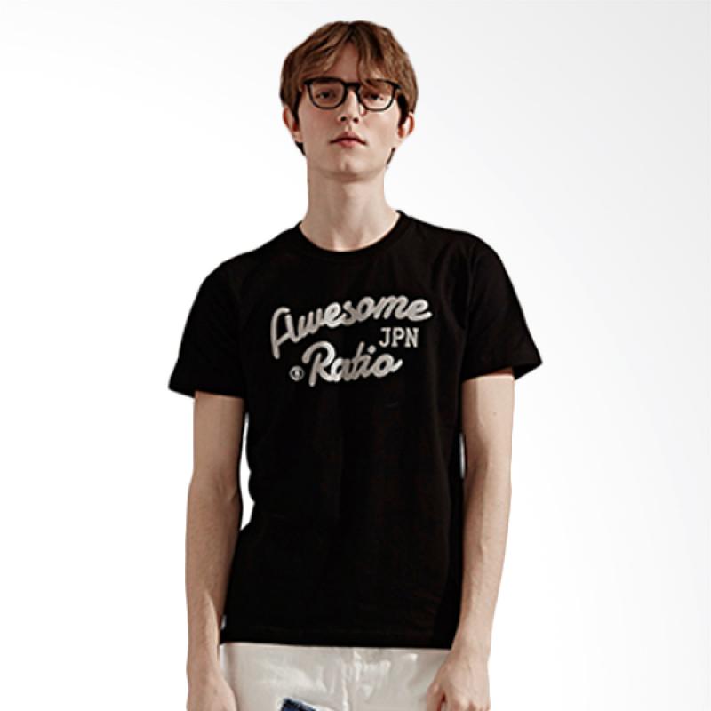 round collar black shirt