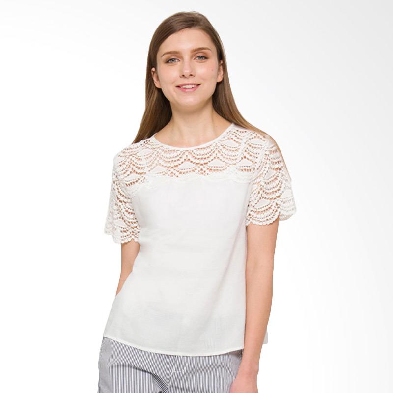 Bossini Ladies S-SLV CTN Crepe Top Blouse with Lace Trim 22 Inch - Off White [82102311002]
