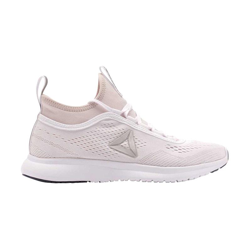 reebok plus runner tech