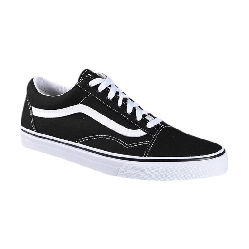 Jual Vans U Old Skool Canvas Sneaker Shoes Black True White