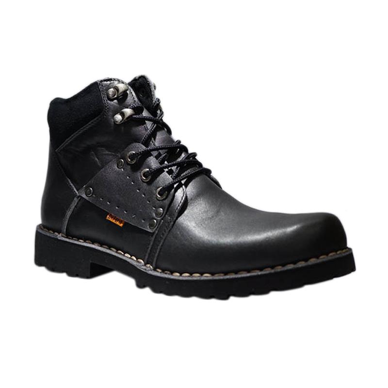 Dr.Faris Footwear 4043 CH Leather Boots Sepatu Boots - Black