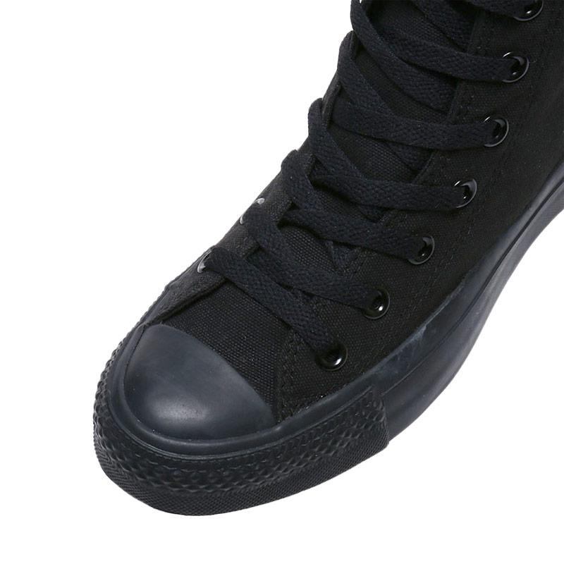 black canvas high top trainers