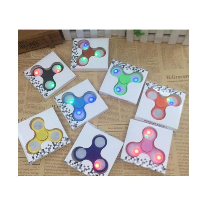 3T Fidget Spinner LED Hand Toys Tri-Spinner EDC Ceramic Ball Mainan Edukasi - Kuning