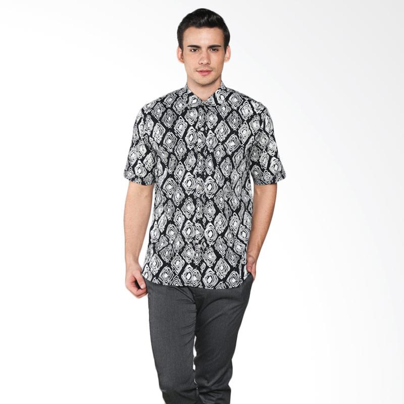 Batik Pria Tampan Handdrawn Diamond Slimfit PKMPD-04081661C Men shirt - Black