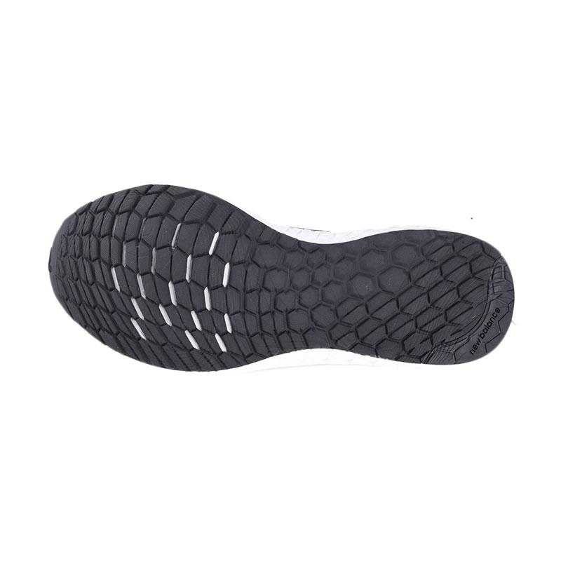 Jual New Balance Men S Performance Fresh Foam Boracay V3 Sepatu