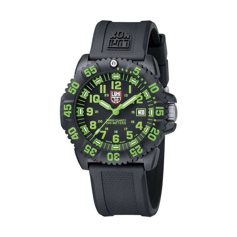 Luminox NAVY SEAL Colormark 3050 Series Rubber Strap Jam Tangan Pria - Black Green [XS.3067.S]