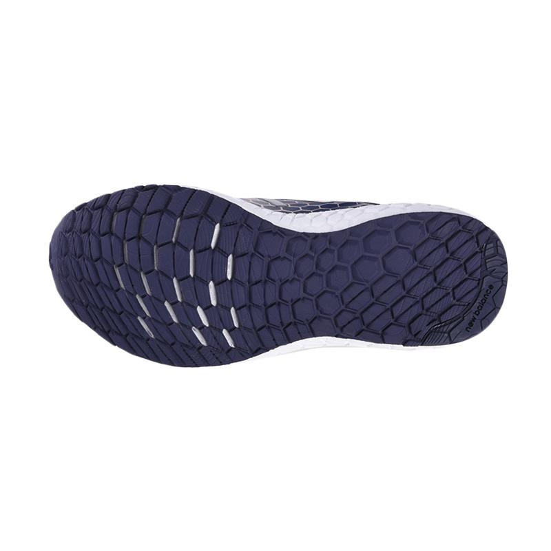 New balance boracay v3 navy hotsell