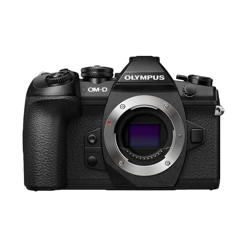 Olympus Digital Camera OM-D E-M1 Mark II Body Only Black + Lensa 45mm F/1.8