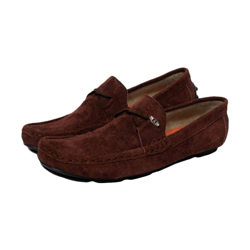 Handmade Avail Wingtip Slip On Shoes - Brown