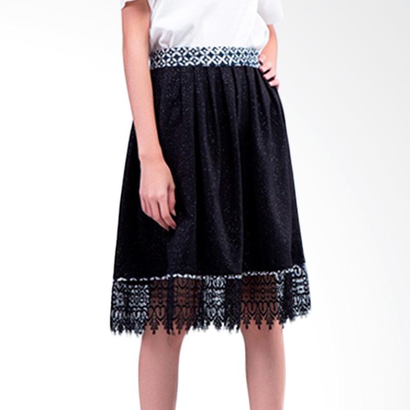 Giffa Indonesia Lace Skirt - Black