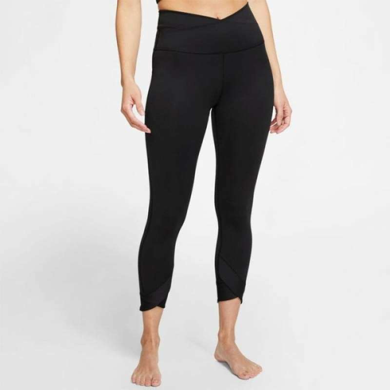 Promo nike yoga wrap 7-8 thight - Hitam 